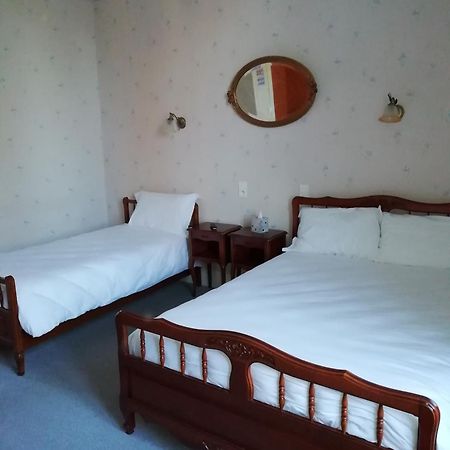 Hotel Du Berry Aigurande Экстерьер фото